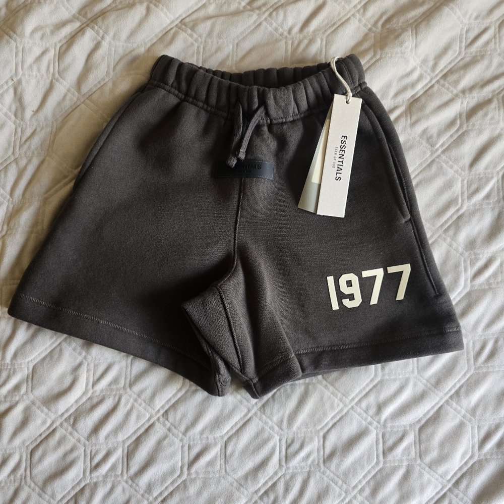 Kids Fear Of God Sweatshorts Sz 6/7